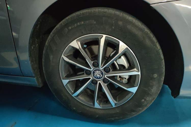 Used BYD Qin PLUS 2023 Champion Edition DM-i 55KM Leading Model
