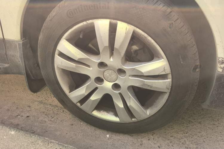 Used Peugeot 3008 2015 1.6THP Automatic Trend Edition
