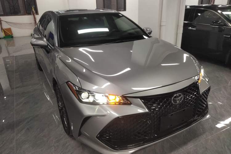 Used Toyota Avalon 2019 2.0L XLE Premium Edition China VI
