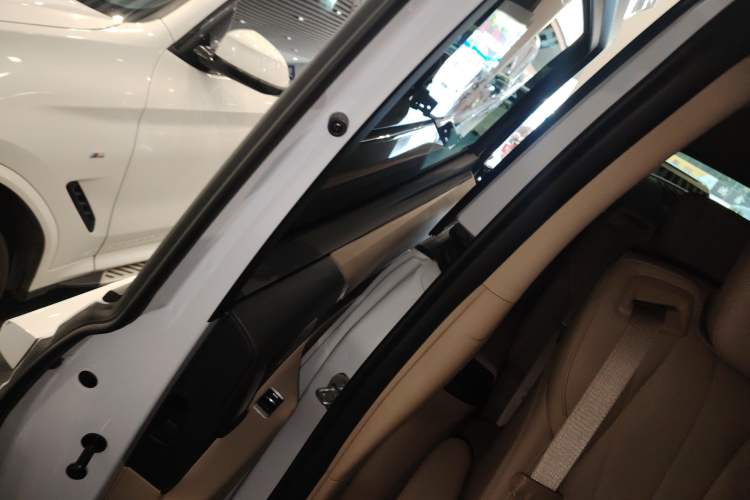 Used Buick Century 2023 2.0T Seven-Seater Deluxe Edition
