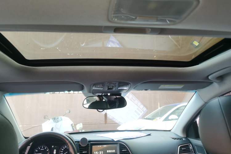 Used Hyundai Elantra 2016 1.6L Automatic ZhiXuan · Flagship Edition
