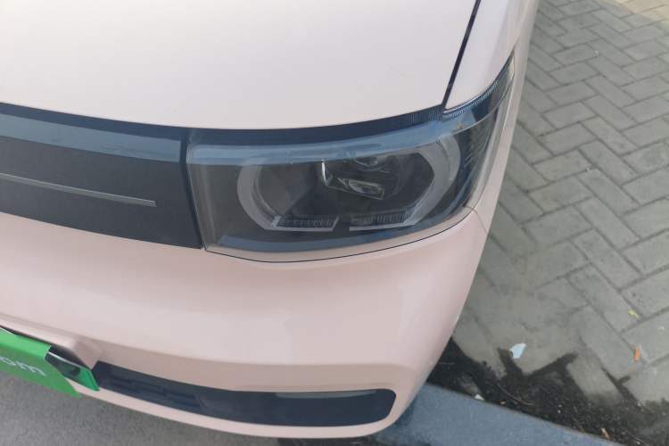 Used Wuling Hongguang MINIEV 2022 Macaron Premium Model – Lithium Iron Phosphate