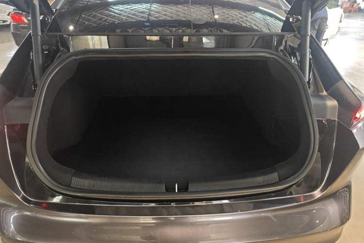 Used Nio ET5 2022 75 kWh
