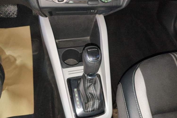 Used Skoda Fabia 2015 1.6L Automatic Sport Edition