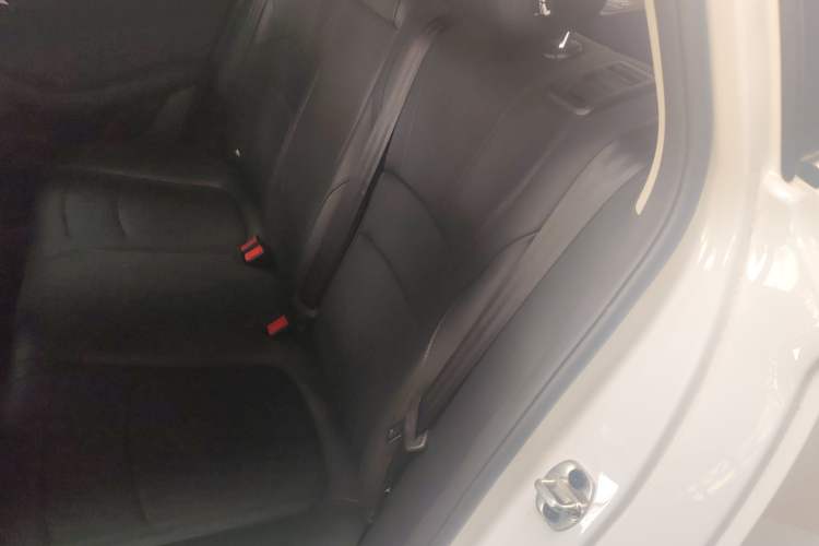 Used Roewe i5 2023 1.5L CVT Luxury Edition
