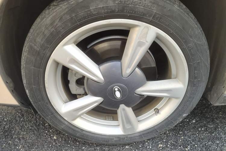 Used ORA Good Cat 2022 400km Standard Range Luxury Version Lithium Iron Phosphate