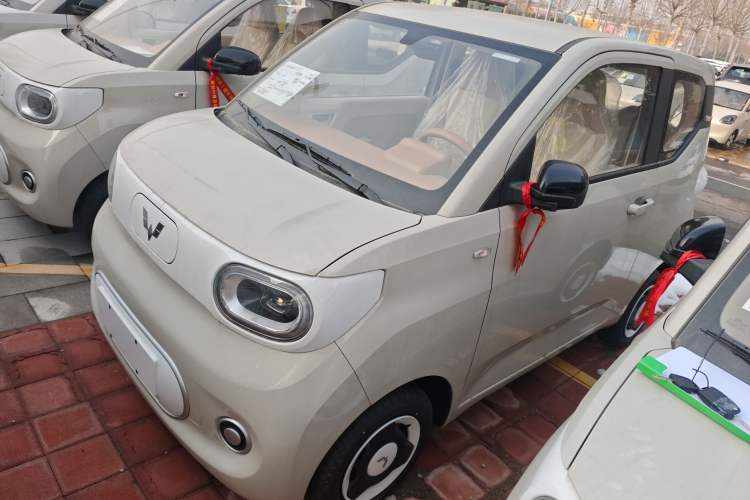 Used Wuling Hongguang MINIEV 2024 3rd Generation 215km Youth Edition