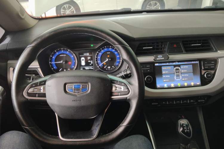 Used Geely Auto Vision X3 2019 Upgraded Model 1.5L CVT Elite Version
