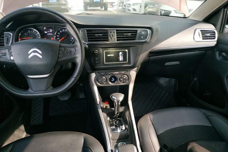 Used Citroen C3-XR 2015 1.6THP Automatic Smart Model