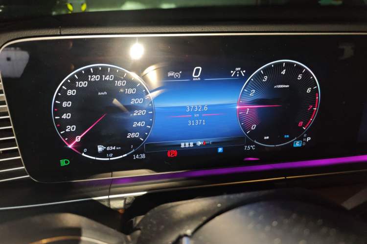 Used Mercedes-Benz GLE 2023 GLE 450 4MATIC Stylish Model
