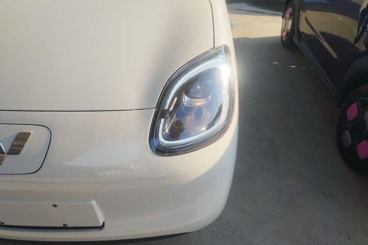 Used Wuling Hongguang MINIEV 2025 Four-Door Version Advanced Edition