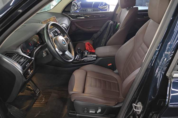 Used BMW X3 2021 xDrive30i Luxury Model with M Sport Package
