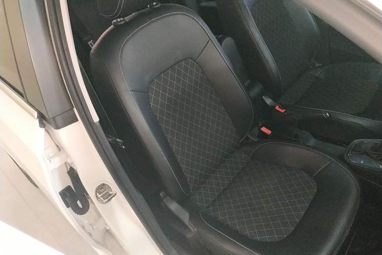 Used Skoda Rapid Spaceback 2018 1.6L Automatic Comfort Edition