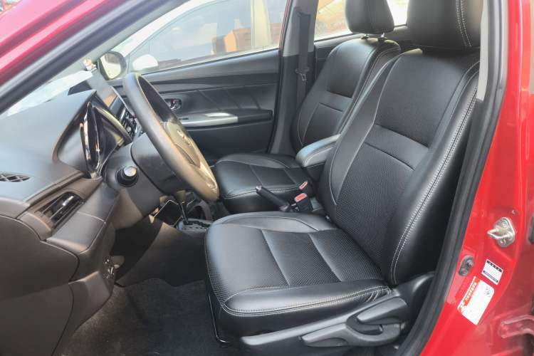 Used Toyota YARiS L 2015 1.5E Automatic Charm Edition
