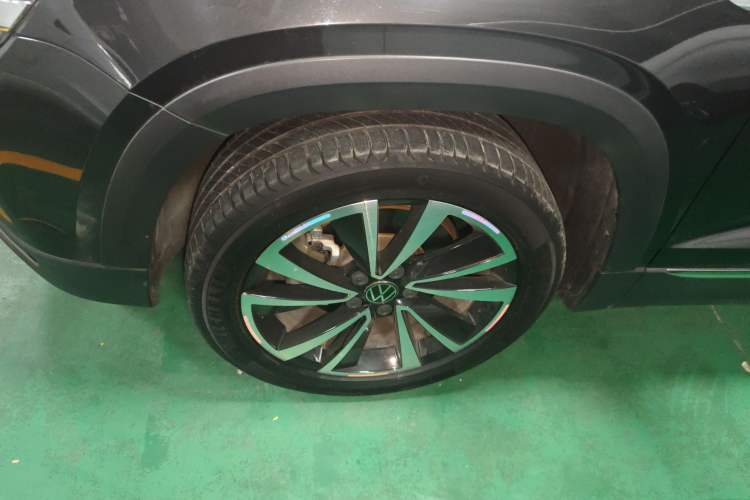 Used Volkswagen Tharu 2021 280TSI Two-Wheel-Drive Luxury Edition