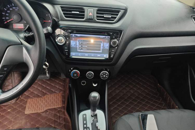 Used Kia K2 2015 Sedan 1.4L Automatic GLS
