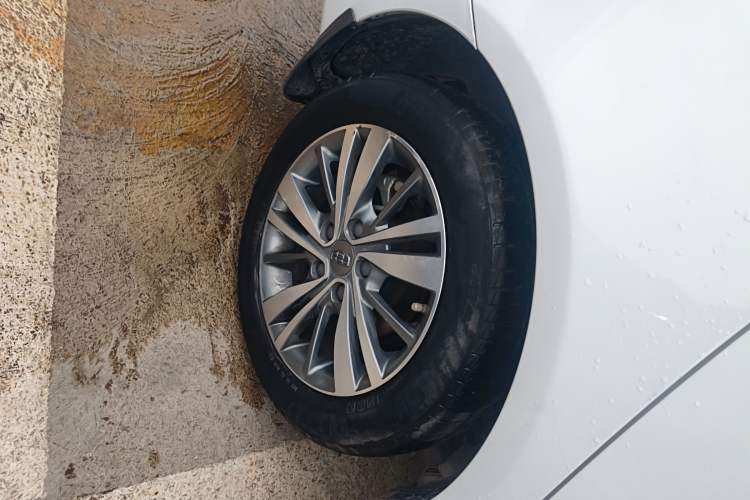 Used Geely Auto Emgrand 2018 1.5L CVT Upward Connect Edition