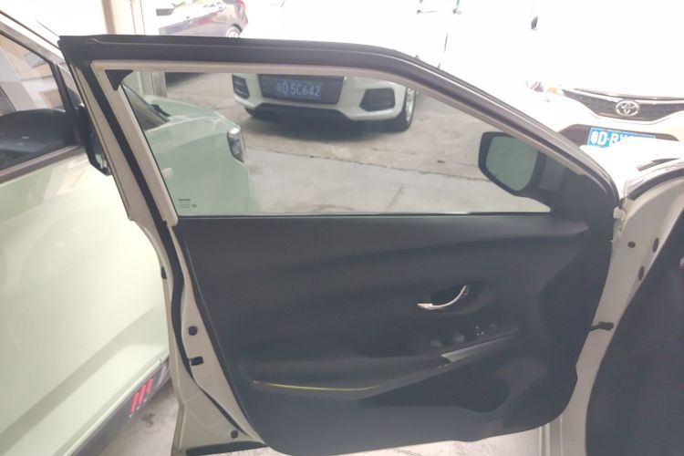 Used Nissan Lannia 2016 1.6L CVT Smart Cool Edition
