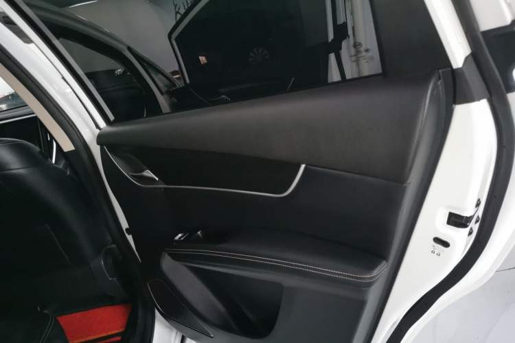 Used BYD Song MAX 2017 1.5T Automatic Smart Connect Luxury 7-Seater