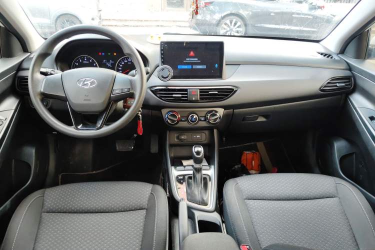 Used Hyundai Celesta 2020 1.6L Automatic GL Enjoyable Edition