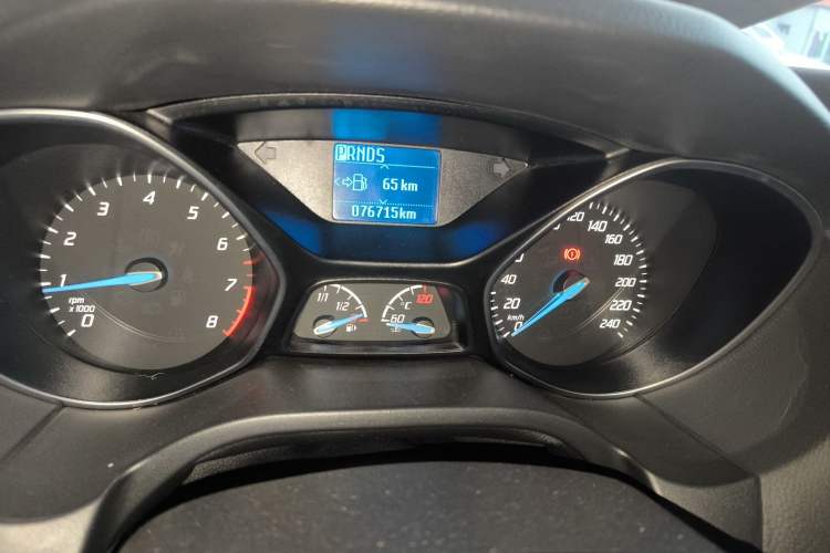 Used Ford Focus 2012 Sedan 1.6L Automatic Fashion Edition
