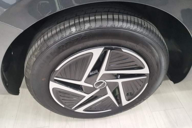 Used Roewe D6 2025 450 km Premium Edition
