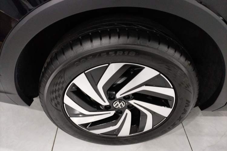 Used Volkswagen Tiguan L 2024 300TSI Automatic Two-Wheel Drive Smart Edition
