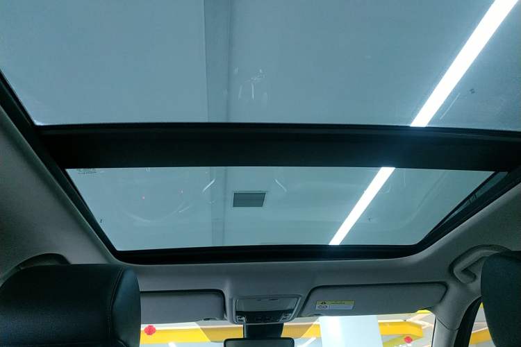 Used Honda Avancier 2017 240TURBO Two-Wheel Drive Premium Edition
