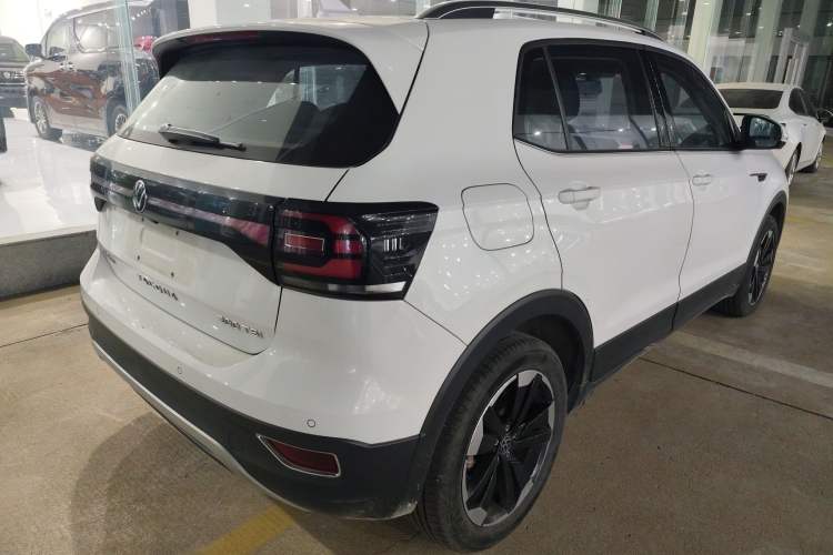 Used Volkswagen Tacqua 2023 200TSI DSG Joy-Connect Edition
