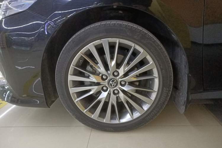 Used Toyota Camry 2018 Dual-Engine 2.5 HG Luxury Edition