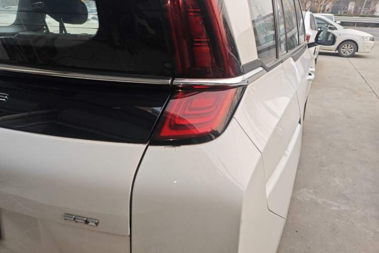 Used Bestune NAT 2023 PRO Comfort Travel Edition 419km