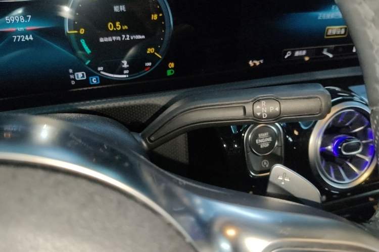 Used Mercedes-Benz A-Class 2022 A 200 L Sport Sedan Fashion Model
