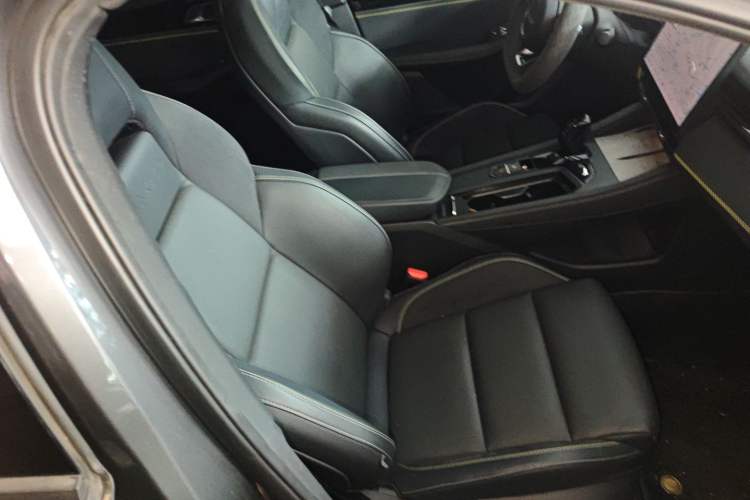 Used Lynk & Co 03 2023 1.5TD DCT JingPro