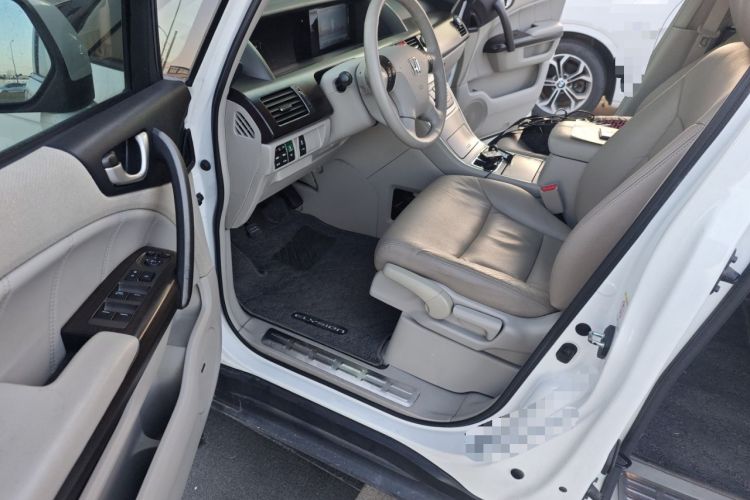 Used Honda Elysion 2015 2.4L VTi Comfort Version
