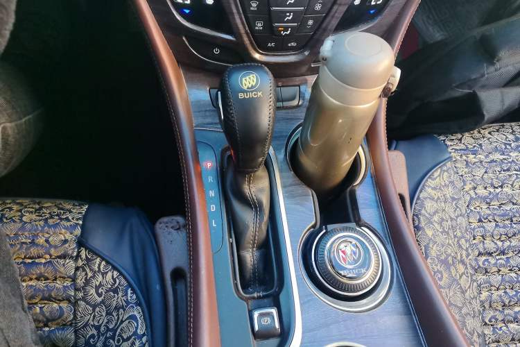 Used Buick Envision 2016 20T Two-Wheel-Drive Elite Model
