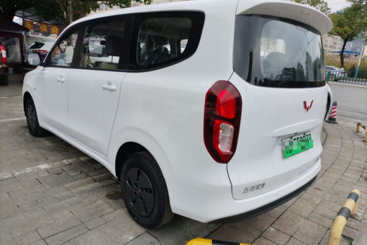 Used Wuling Hongguang New Energy 2025 Extended-Range Hybrid 50KM Comfort Version
