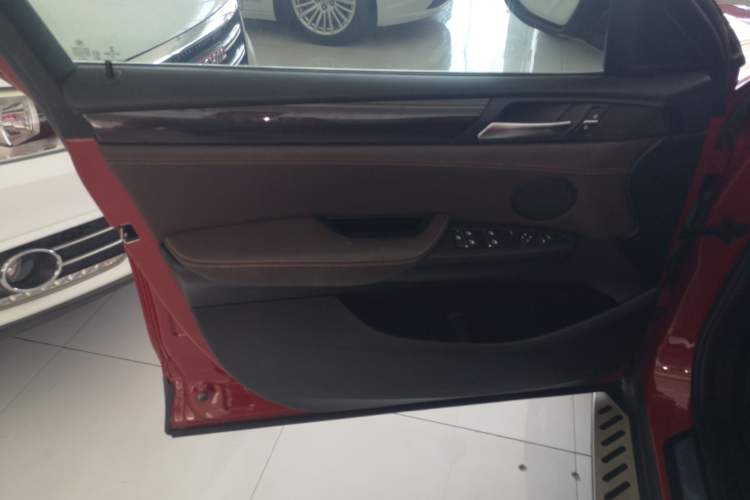 Used BMW X4 2014 xDrive20i X Design Package
