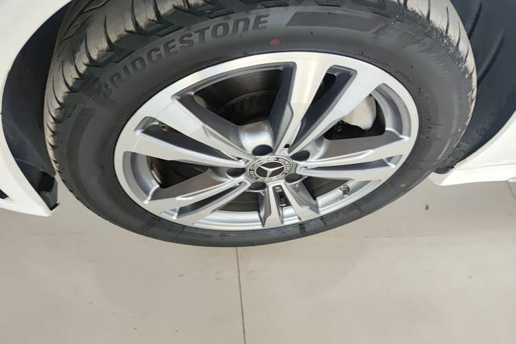 Used Mercedes-Benz C-Class 2020 Restyled C 200 L Fashion Edition Sport Version
