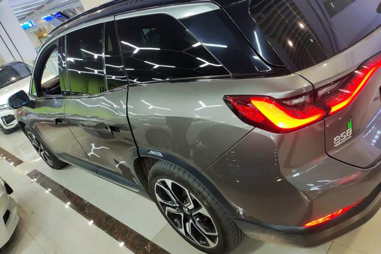 Used Nio ES8 2018 Founder Edition
