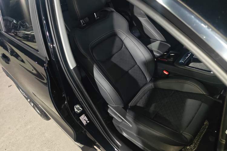 Used Chery Tiggo 8 2024 Honor Edition 230TCI Automatic Excellence Version 5 Seats