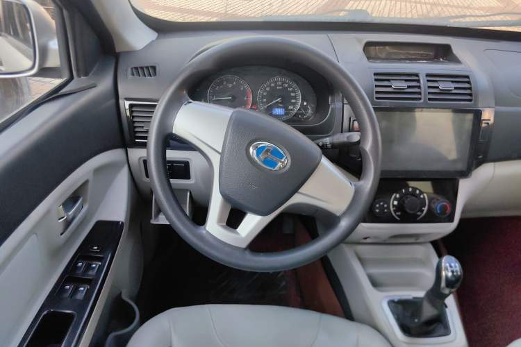 Used  M50S 2015 1.4L Restyled Business Class (Leaf Spring) K14B