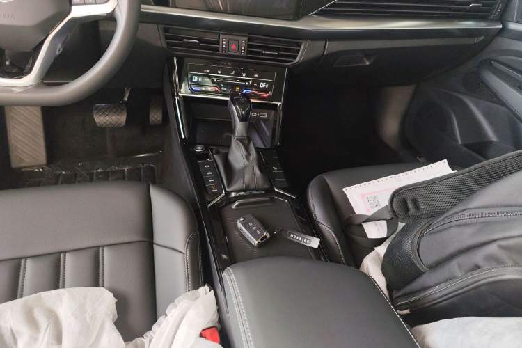 Used Volkswagen Passat New Energy 2025 430 PHEV Hybrid Business Edition
