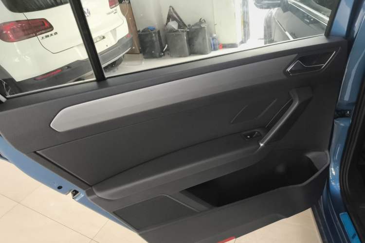 Used Volkswagen Touran 2018 Volkswagen Touran L 280TSI DSG Boundary Edition 7 Seats China VI Standard
