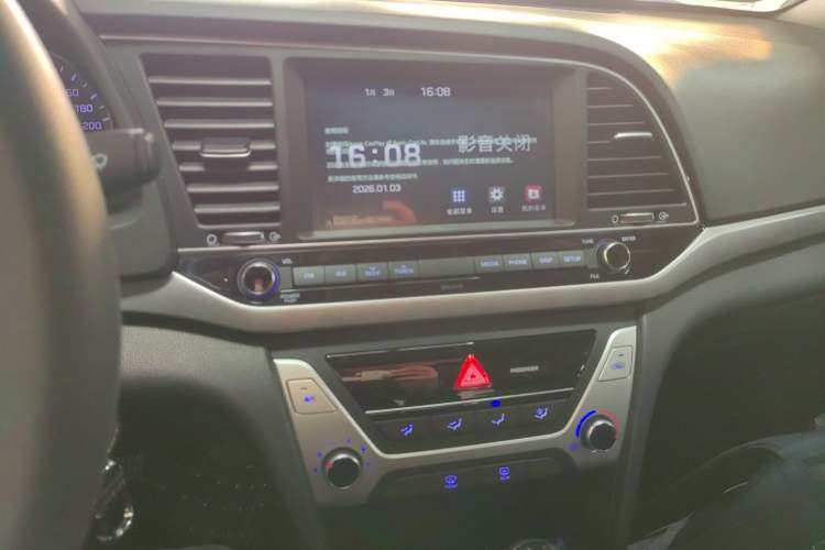 Used Hyundai Elantra 2016 1.6L Automatic ZhiXuan – Elite Version