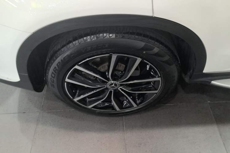 Used Mercedes-Benz GLC 2021 GLC 300 L 4MATIC Dynamic Model