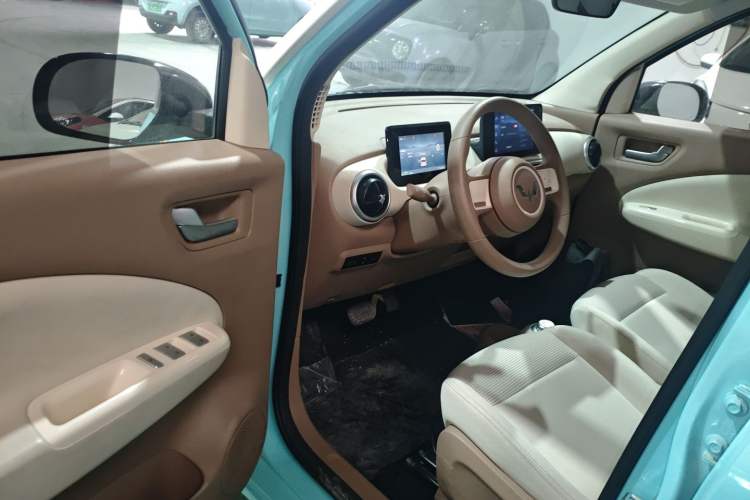 Used Wuling Hongguang MINIEV 2025 Four-Door Version Premium Edition
