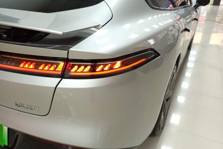 Used  eπ007 2024 530 Pro Version