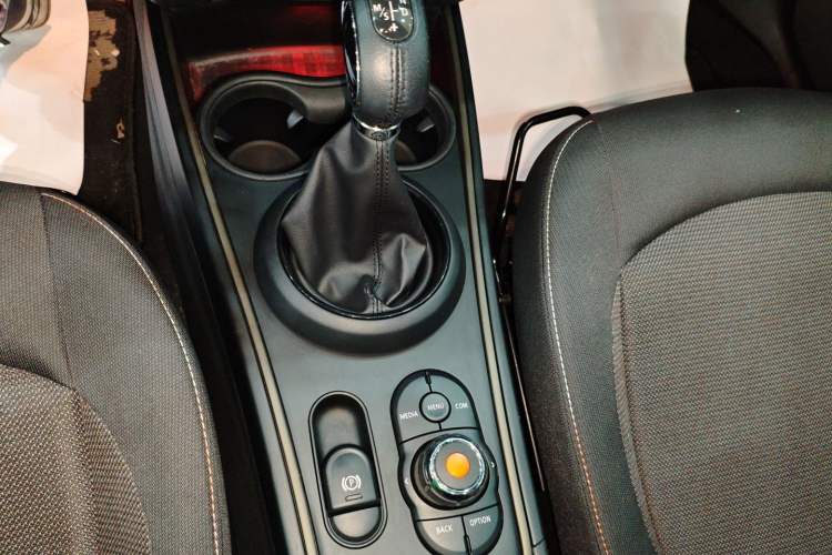 Used  Countryman 2018 1.5T COOPER Special Edition
