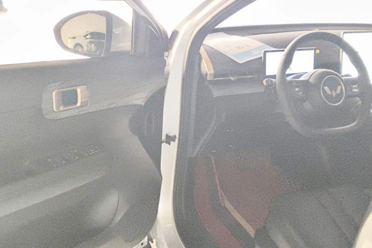 Used Wuling Xingguang S 2024 130 km Flagship Version
