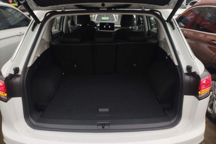 Used Volkswagen Tayron 2023 Revised Version 380TSI All-Wheel Drive R-Line High-Energy Edition